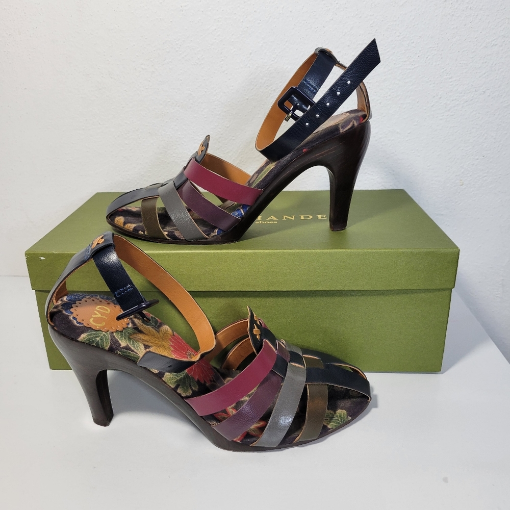 Womans Cydney Mandel Leather Heels Multi-colored woven Straps USA Made Size 6